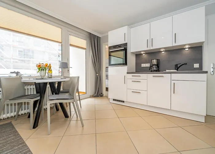 Carmen Sylva, App 2 *